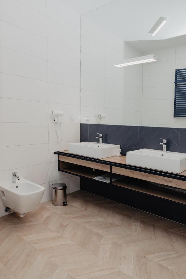 Molto Bene Hotel & Restaurant Skorcz Екстер'єр фото